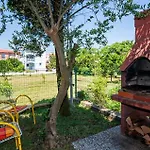 Four-bedroom In 度假居 *