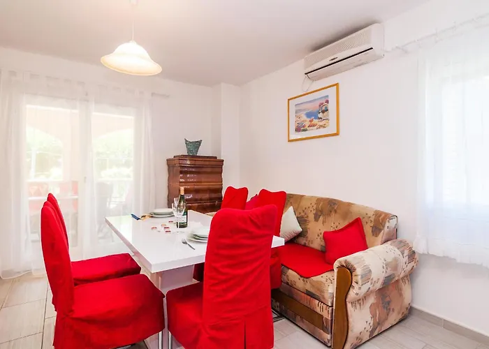 בית נופש Four-bedroom In פריבלאקה