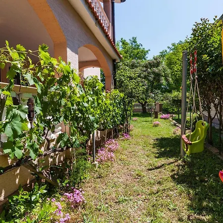 Four-bedroom In * Privlaka (Zadar)