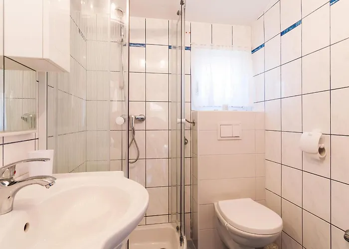 Сasa de vacaciones Four-bedroom In Privlaka (Zadar)